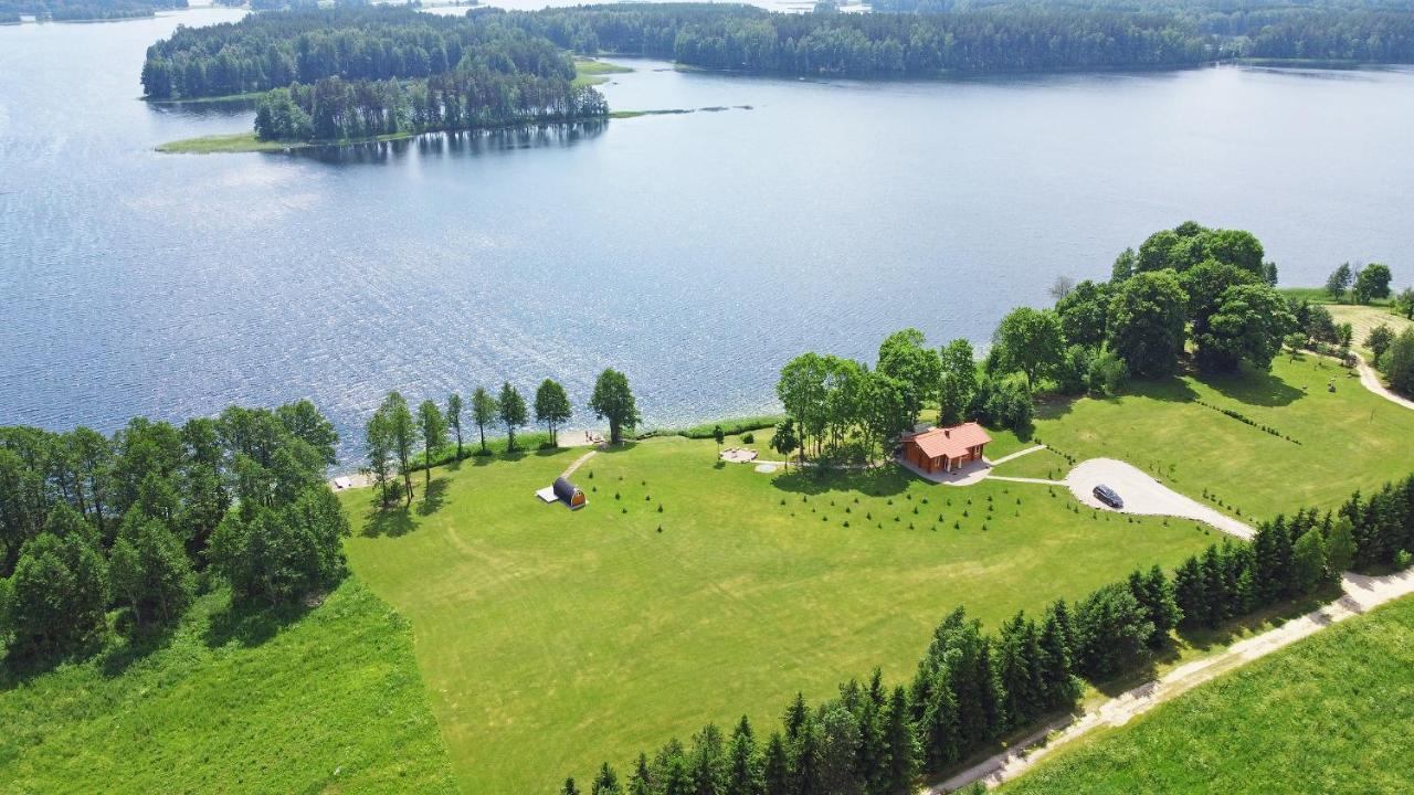 Meku Vila Degučiai Exteriér fotografie