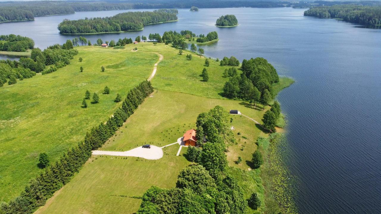 Meku Vila Degučiai Exteriér fotografie