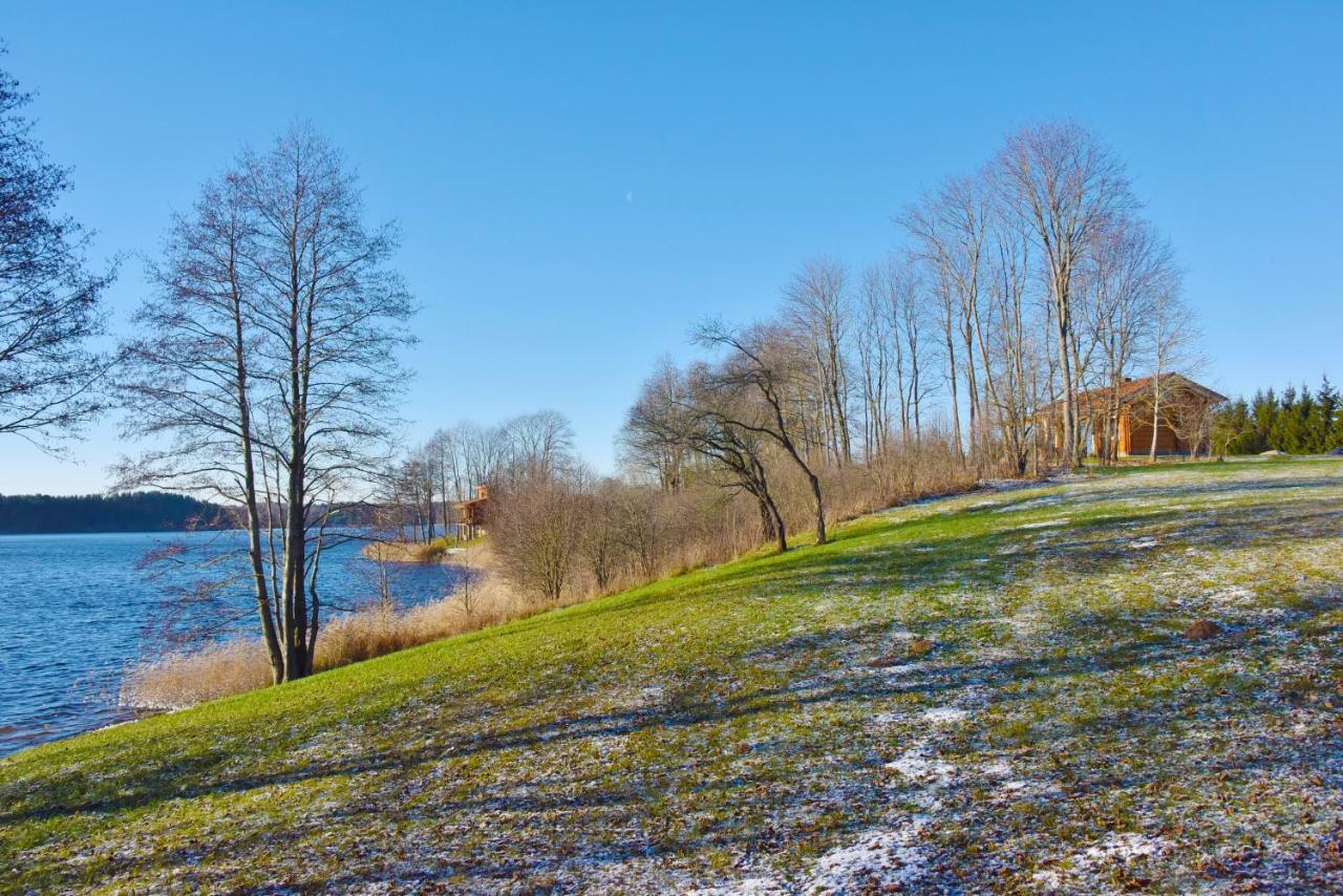 Meku Vila Degučiai Exteriér fotografie